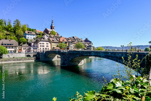Obraz Laufenburg, Laufenburg Baden, Altstadt, Heilig Geist, Kirche, Laufenbrücke, Rhein, Rheinuferweg, Altstadthäuser, Frühling, Baden-Württemberg, Deutschland