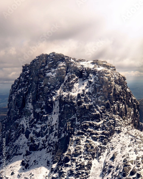 Obraz snow covered mountain top