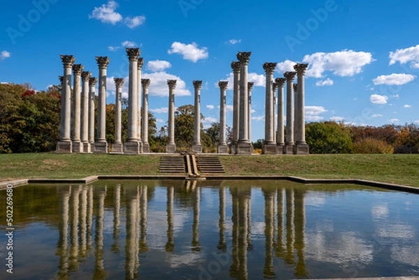 Fototapeta U.S. National Arboretum Columns
