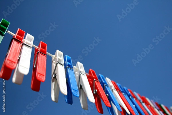 Obraz Clothesline with pegs