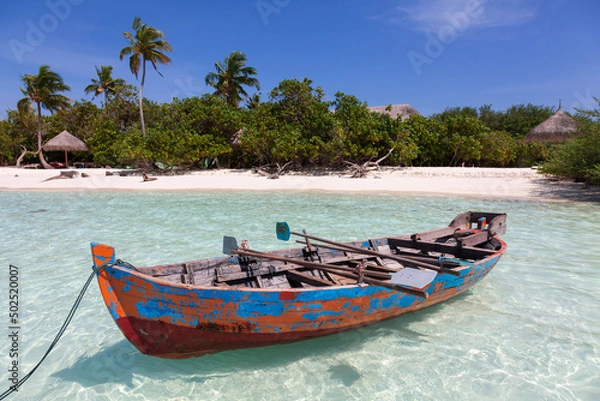 Obraz Old wooden boat in beautiful bay in Maldives