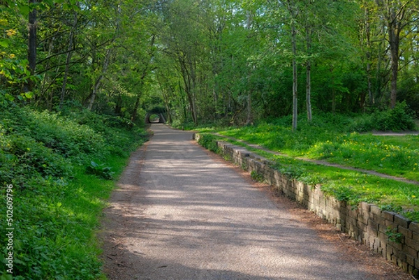 Fototapeta monton and roe green loopline cycleway and footpath through old train station