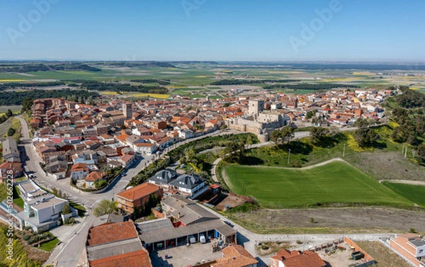 Obraz Panoramic view of Portillo, a Spanish municipality and town in the province of Valladolid, Spain