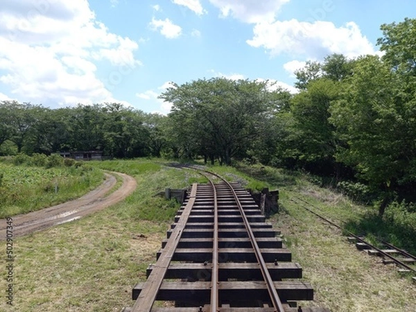Obraz 鉄道線路と人生の行きつく先