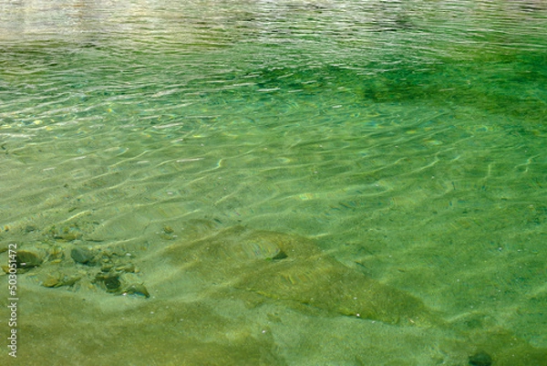 Fototapeta エメラルドグリーンの川