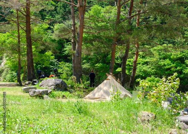 Fototapeta ソロキャンプと釣り