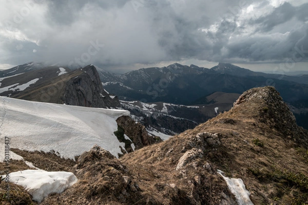 Obraz view of the devil's gate mountains and beautiful clouds