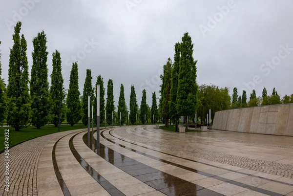 Fototapeta path in the park