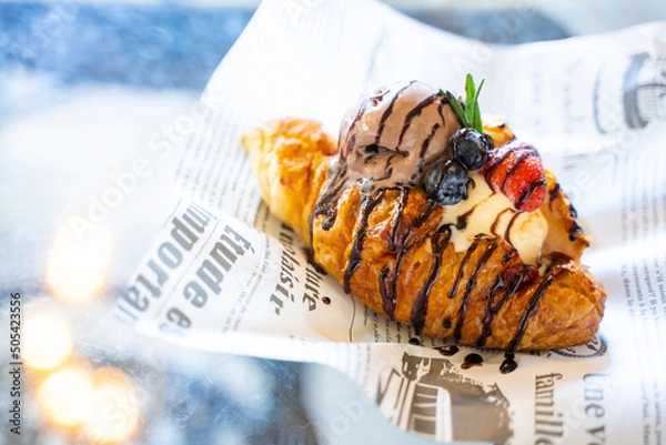 Obraz ice cream and croissant for dessert