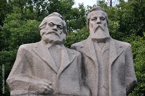 Obraz Marks i Engels w Chinach