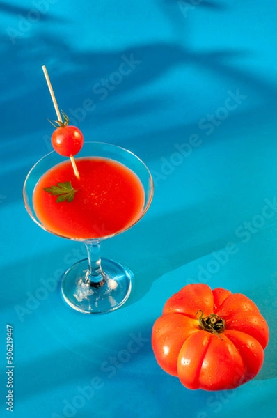 Fototapeta tomato juice in glass