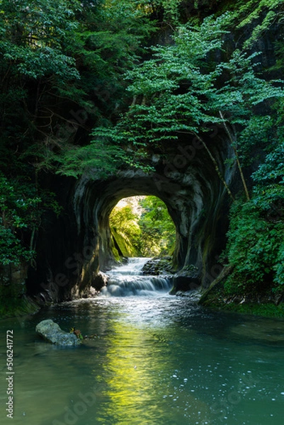 Obraz 春の農溝の滝