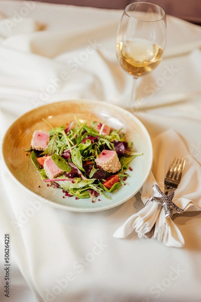 Obraz tuna with asparagus