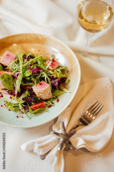 Obraz tuna with asparagus