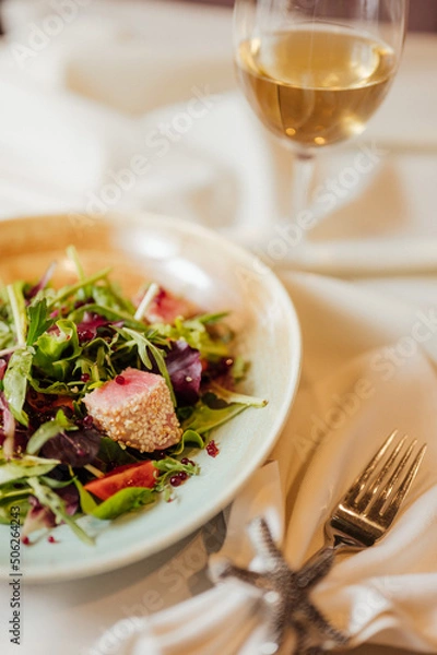 Obraz tuna with asparagus