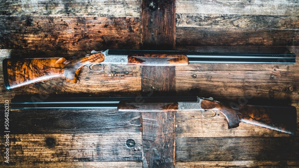 Obraz Shotguns on Wooden table