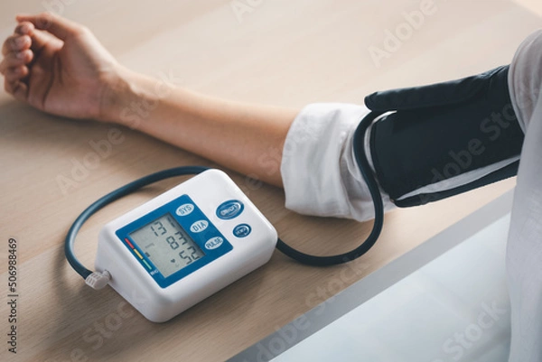 Obraz self blood pressure and heart rate measurement