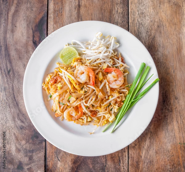 Fototapeta Pad Thai, stir-fried rice noodles