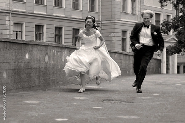 Fototapeta uciekająca para