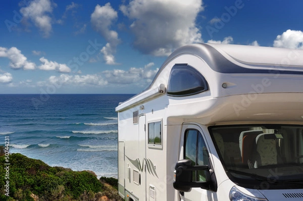 Obraz Camper zaparkowany na plaży w Buggerru, Sardynii, Włochy
