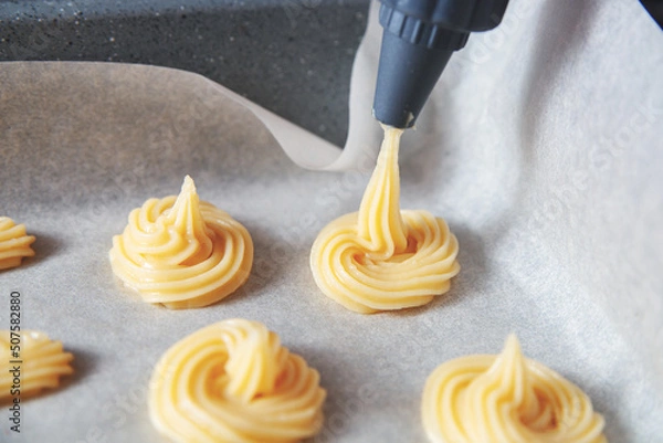 Obraz cookie cream on baking paper