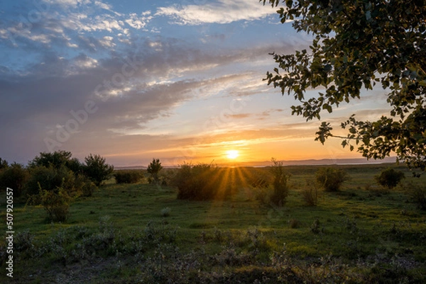 Obraz Sonnenuntergang am Neusiedlersee mit tollem Himmel