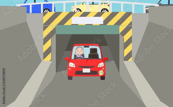 Obraz アンダーパスを通る車と高齢女性
