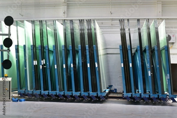 Fototapeta glass pane, production 