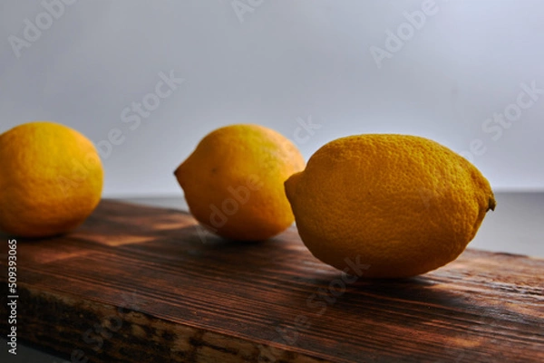Obraz lemons on a table