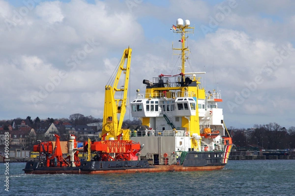 Fototapeta Schlepper und Tonnenleger auf dem kiel Kanal