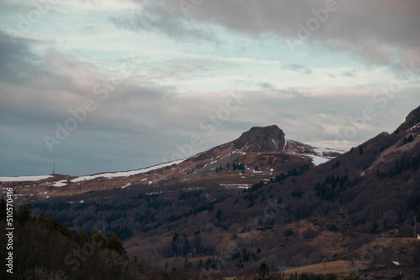 Obraz snow covered mountains in winter