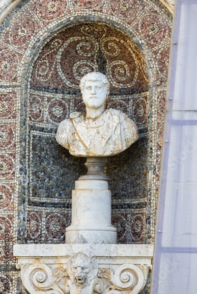 Obraz old classic romanian bust statue marble