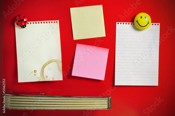 Obraz Blank note on fifties fridge door, copyspace for message