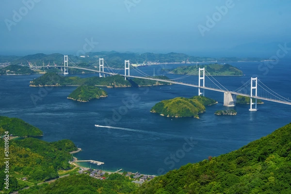 Obraz しまなみ海道の来島海峡大橋　亀老山展望公園からの眺め