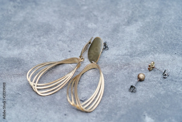 Fototapeta 女性向けのピアス