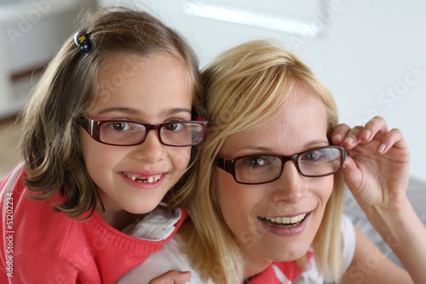 Obraz Mother and daughter with eyeglasses on