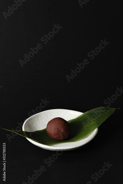Obraz black background Japanese sweets, 和菓子, 団子, おはぎ