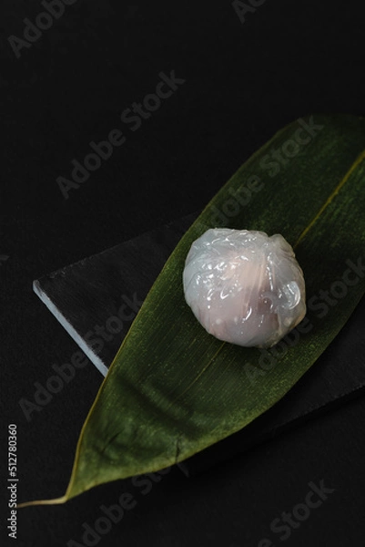 Fototapeta black background Japanese sweets, 和菓子, 団子, 水饅頭