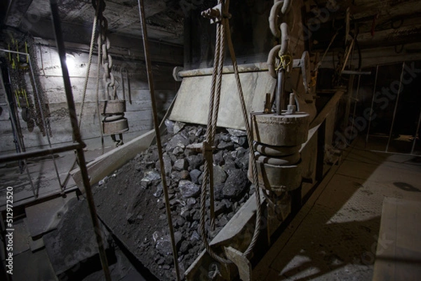 Fototapeta Jaw crusher in iron ore mine.
