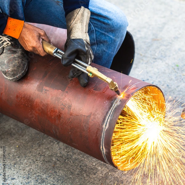 Fototapeta Cuting pipe