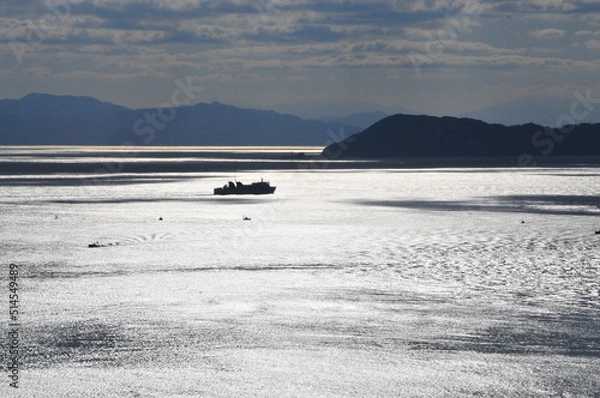 Fototapeta 豊後水道を進むフェリー