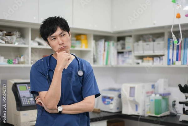 Fototapeta 病院のお医者さん男性