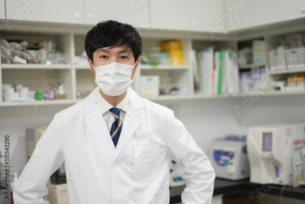 Fototapeta 病院のお医者さん男性