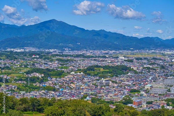 Fototapeta 神奈川県の湘南平から北側の丹沢山系と平塚市方面の眺望