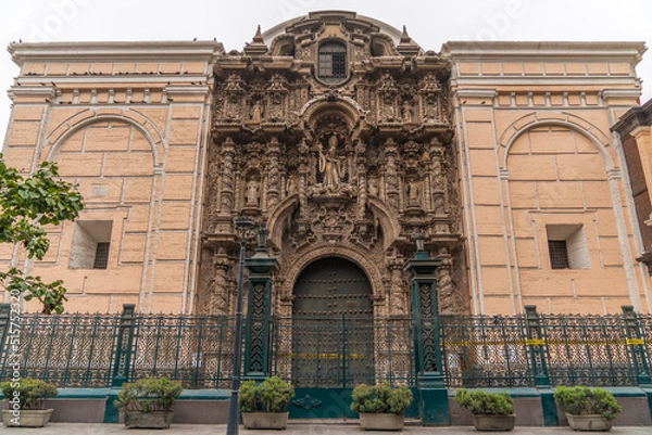 Obraz Basilica and Convent of San Agustín (Iglesia de San Agustín) with its beautiful baroque sculptures