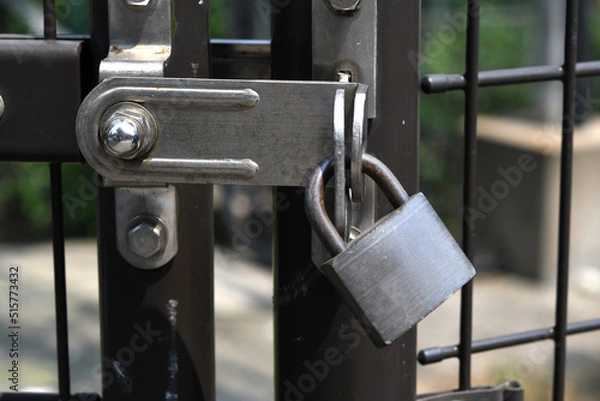 Fototapeta 扉の鍵