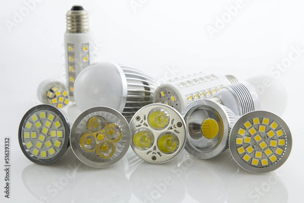 Obraz various LEDs bulb GU10 and E27 with different cooling