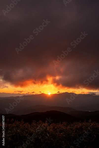 Obraz 初日の出が見える山