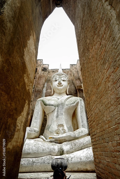 Fototapeta Archaeological and Buddhist sites, historical religious sites, Buddha, temples, ceremonial areas, religious attractions, Buddhist churches, antiques, pagodas, nature and dharma, Buddha statue.