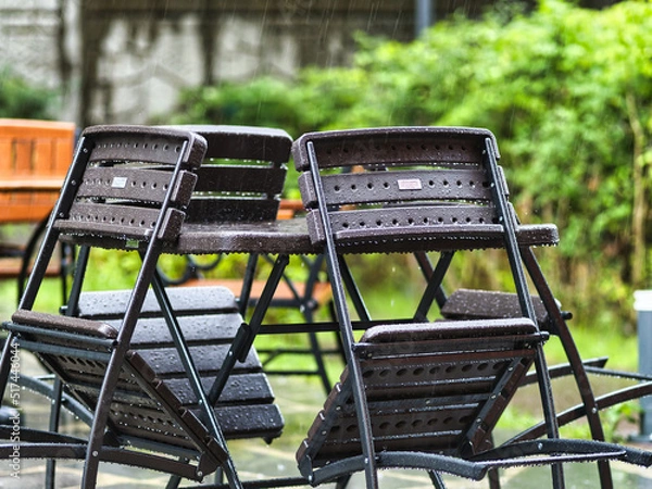 Obraz 빗속의 의자